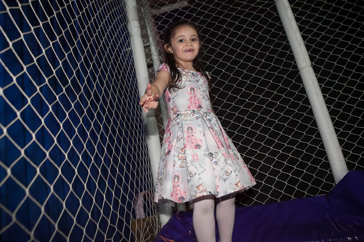 festa infantil , buffet Planeta kids, Tatuapé, aniversário de menina, Disney Cinderela, fachada Letrix , fotografo de festa infantil , família , 4 anos, fotos leão Studio, Flávio Leão , 