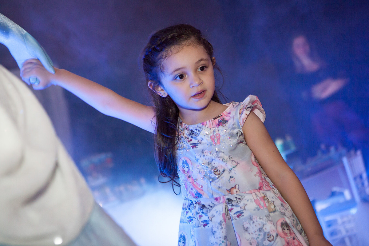 festa infantil , buffet Planeta kids, Tatuapé, aniversário de menina, Disney Cinderela, fachada Letrix , fotografo de festa infantil , família , 4 anos, fotos leão Studio, Flávio Leão , festolândia show, personagens disney 