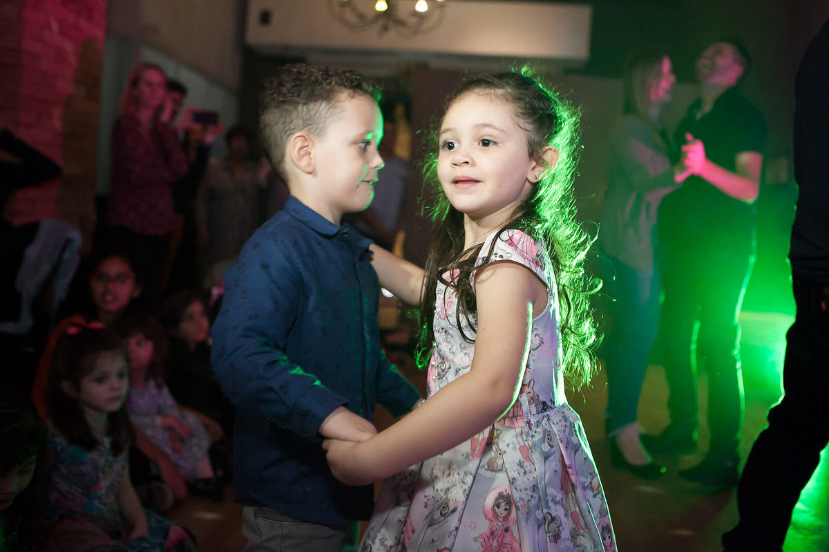 festa infantil , buffet Planeta kids, Tatuapé, aniversário de menina, Disney Cinderela, fachada Letrix , fotografo de festa infantil , família , 4 anos, fotos leão Studio, Flávio Leão , festolândia show, personagens disney 