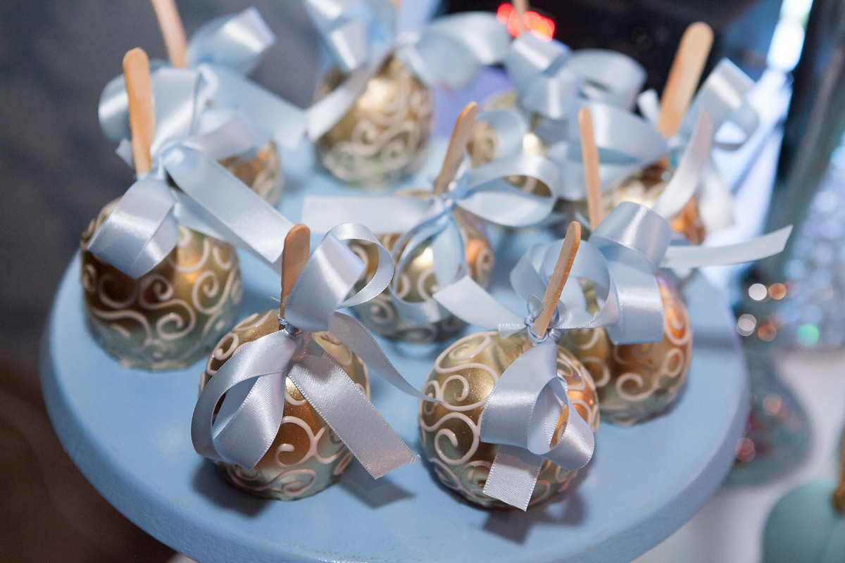 festa infantil , buffet Planeta kids, Tatuapé, aniversário de menina, Disney Cinderela , fotografo de festa infantil , família , 4 anos, fotos leão Studio, Flávio Leão , hora do parabéns , lu chocolates , bolos de luxo