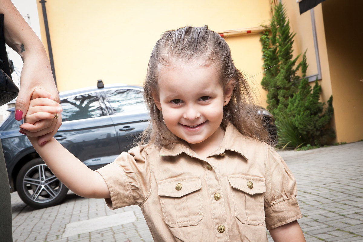 festa menina, buffet Miniland, aniversário de 4 anos, festa divertida, tatuapé, brinquedos educativos , menina feliz