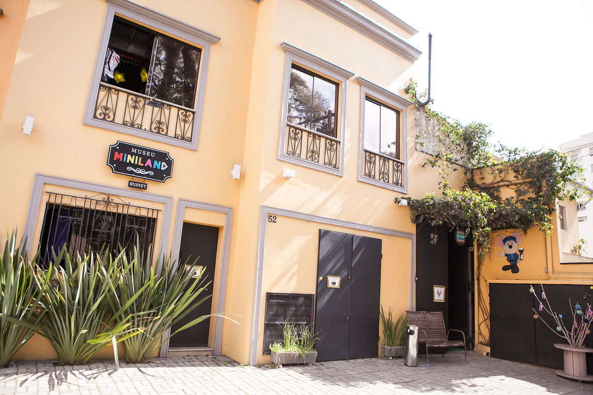 festa menina, buffet Miniland, aniversário de 4 anos, festa divertida, tatuapé, brinquedos educativos , 