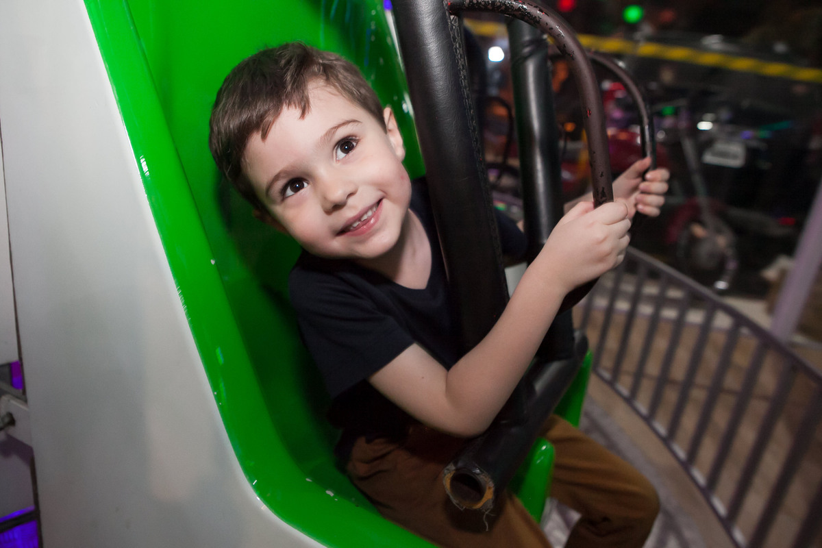 festa de aniversário em buffet infantil , planeta kids , são paulo, tatuapé, 5 anos, fotografo de festa infantil, fotografo de criança, 5 anos, tema toy story , leão studio, flávio leão