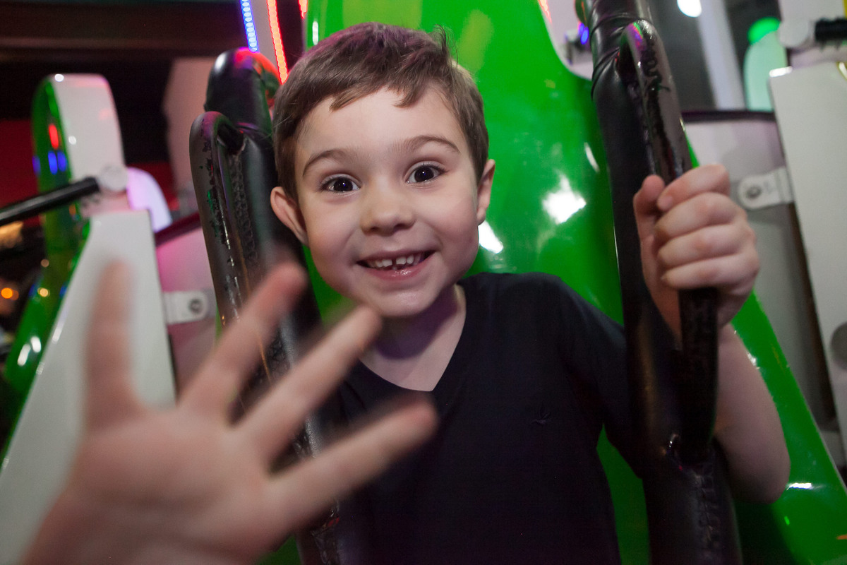 festa de aniversário em buffet infantil , planeta kids , são paulo, tatuapé, 5 anos, fotografo de festa infantil, fotografo de criança, 5 anos, tema toy story , leão studio, flávio leão