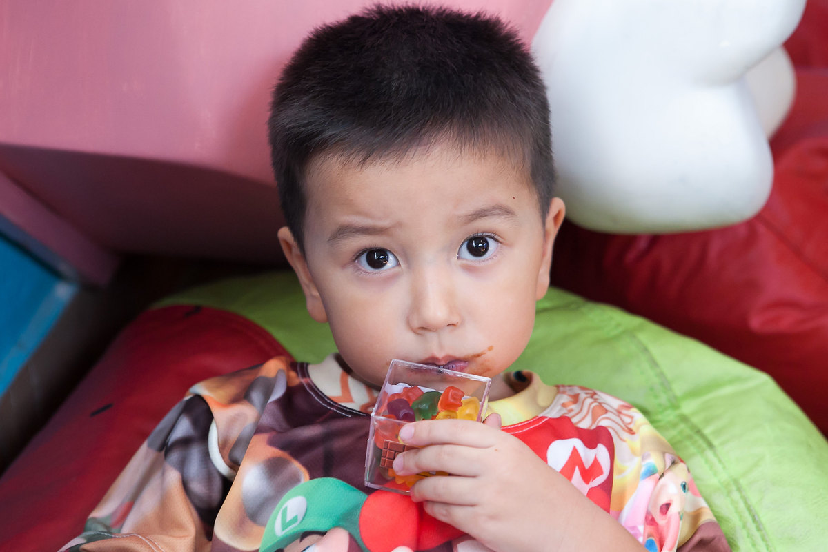 festa infantil, aniversário de menino 4 anos, tema mario bros, Buffet Miniland Pinheiros , brinquedos educativos , leão studio, flávio leão fotografo