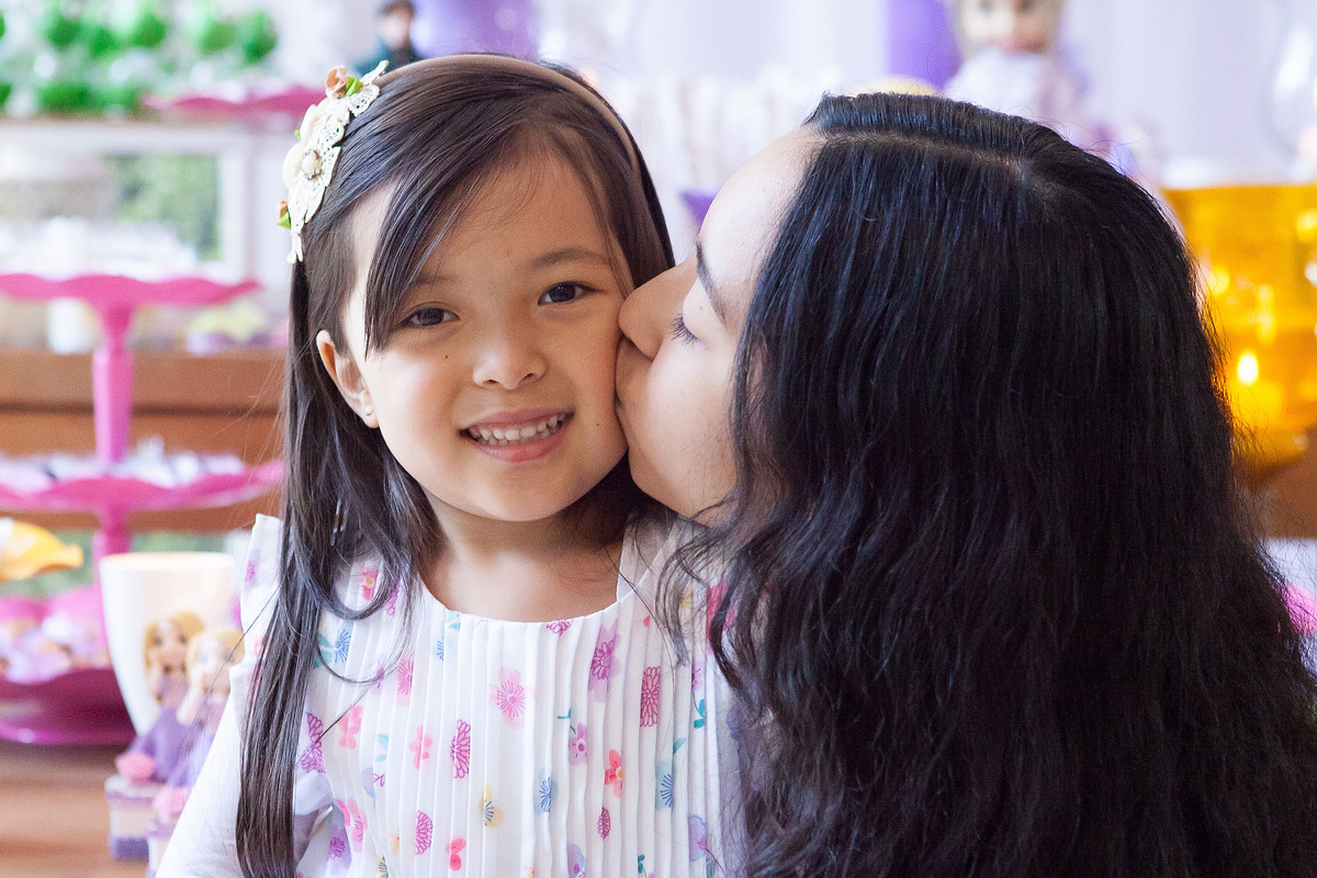 festa infantil, aniversário de menina, 5 anos, buffet kidbeeruta , santo andré, fotografo de festa infantil, fotografia de criança, leão studio, flávio leão, buffet infantil , tema de festa enrolados , disney party , brinquedos educativos