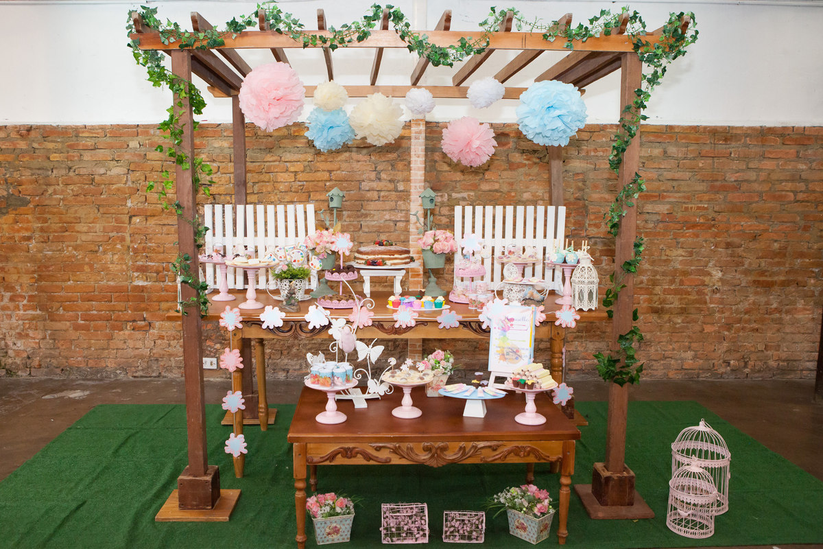 festa de menina, aniversário de 7 anos, espaço buticabeira, comemorando aniversário, festa infantil, fotógrafo de festa infantil, fotografia de criança, leão studio, estúdio fotográfico na mooca, flávio leão, família comemorando aniversário, mágica