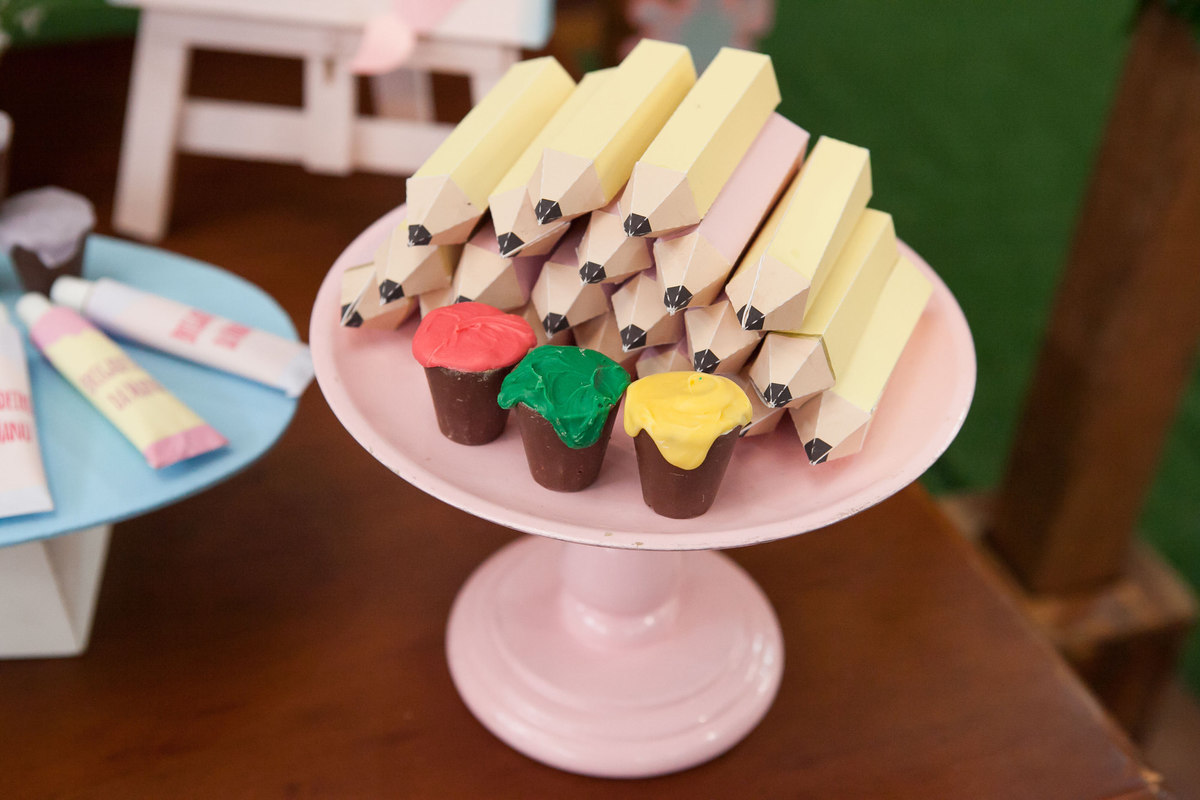 festa de menina, aniversário de 7 anos, espaço buticabeira, comemorando aniversário, festa infantil, fotógrafo de festa infantil, fotografia de criança, leão studio, estúdio fotográfico na mooca, flávio leão, família comemorando aniversário, mágica