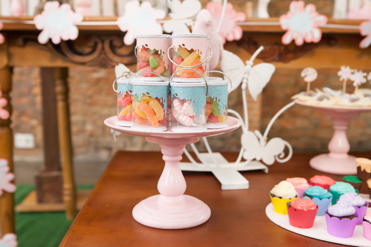 festa de menina, aniversário de 7 anos, espaço buticabeira, comemorando aniversário, festa infantil, fotógrafo de festa infantil, fotografia de criança, leão studio, estúdio fotográfico na mooca, flávio leão, família comemorando aniversário, mágica