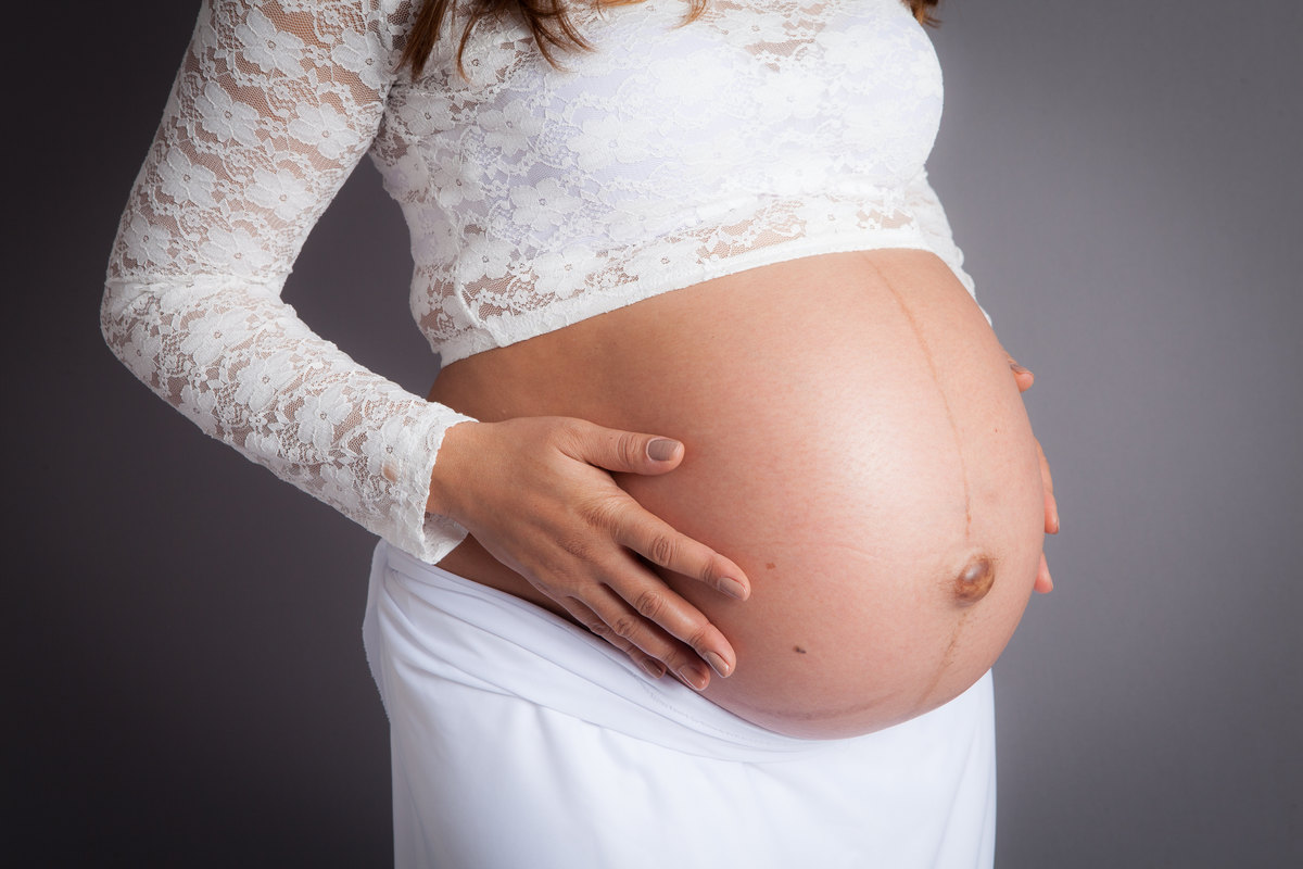 ensaio gestante moderno, ensaio gestante sp,  ensaio gestante com marido, ensaio gestante tatuapé. gestante, ensaio gestante mooca, ensaio gestante simples, mamãe de primeira viagem, ensaio gestante estúdio