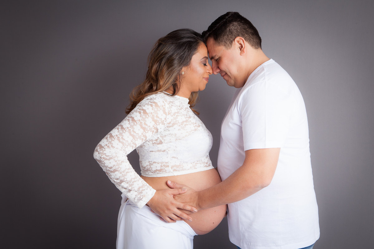 ensaio gestante moderno, ensaio gestante sp,  ensaio gestante com marido, ensaio gestante tatuapé. gestante, ensaio gestante mooca, ensaio gestante simples, mamãe de primeira viagem, ensaio gestante estúdio
