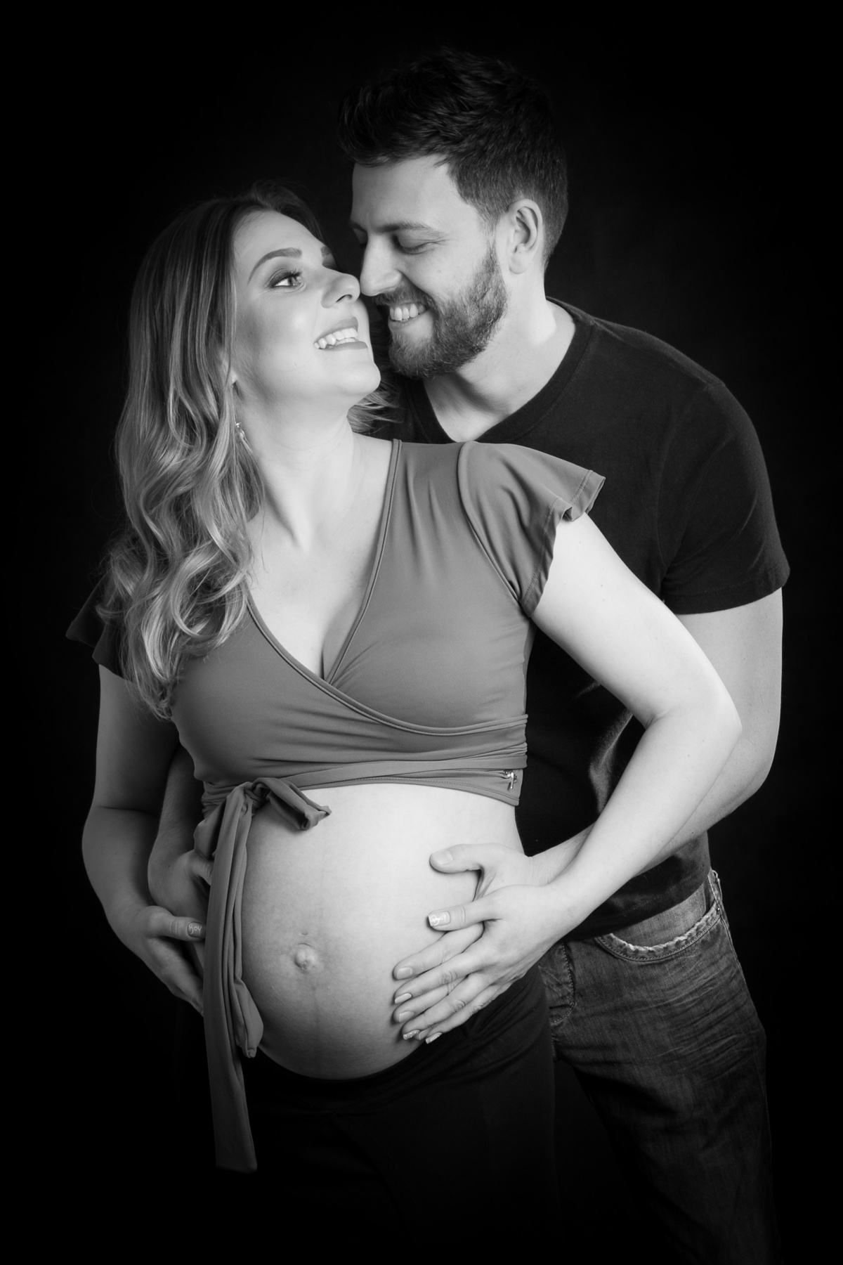 ensaio gestante moderno, ensaio gestante sp,  ensaio gestante com marido, ensaio gestante tatuapé. gestante, ensaio gestante mooca, ensaio gestante simples, mamãe de primeira viagem, ensaio gestante estúdio, ensaio gestante preto e branco