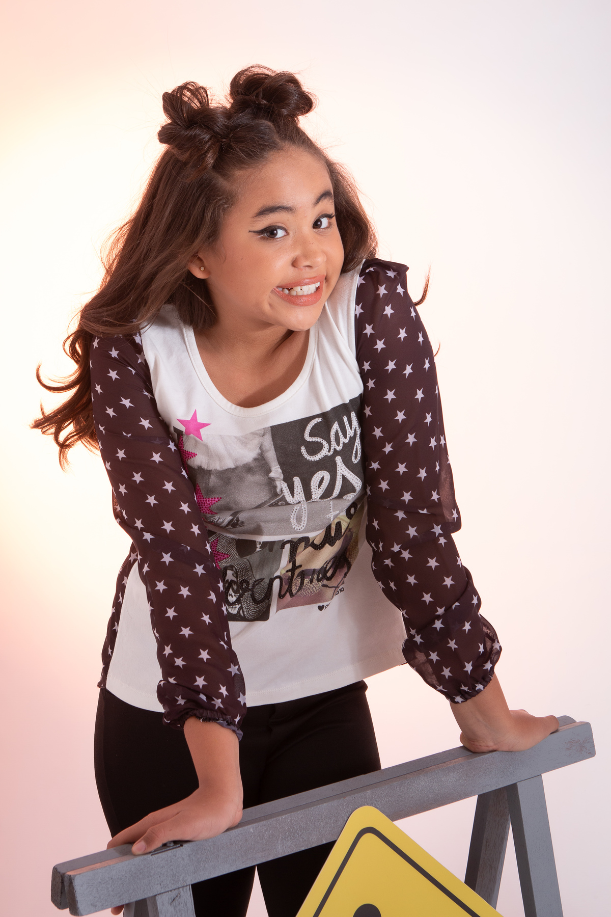 ensaio fotográfico editorial kids, fotografo de criança, estúdio fotografia mooca, estudio fotografia tatuape, moda teen, estilo kids, moda menina, moda infantil, leaostudio, leão studio