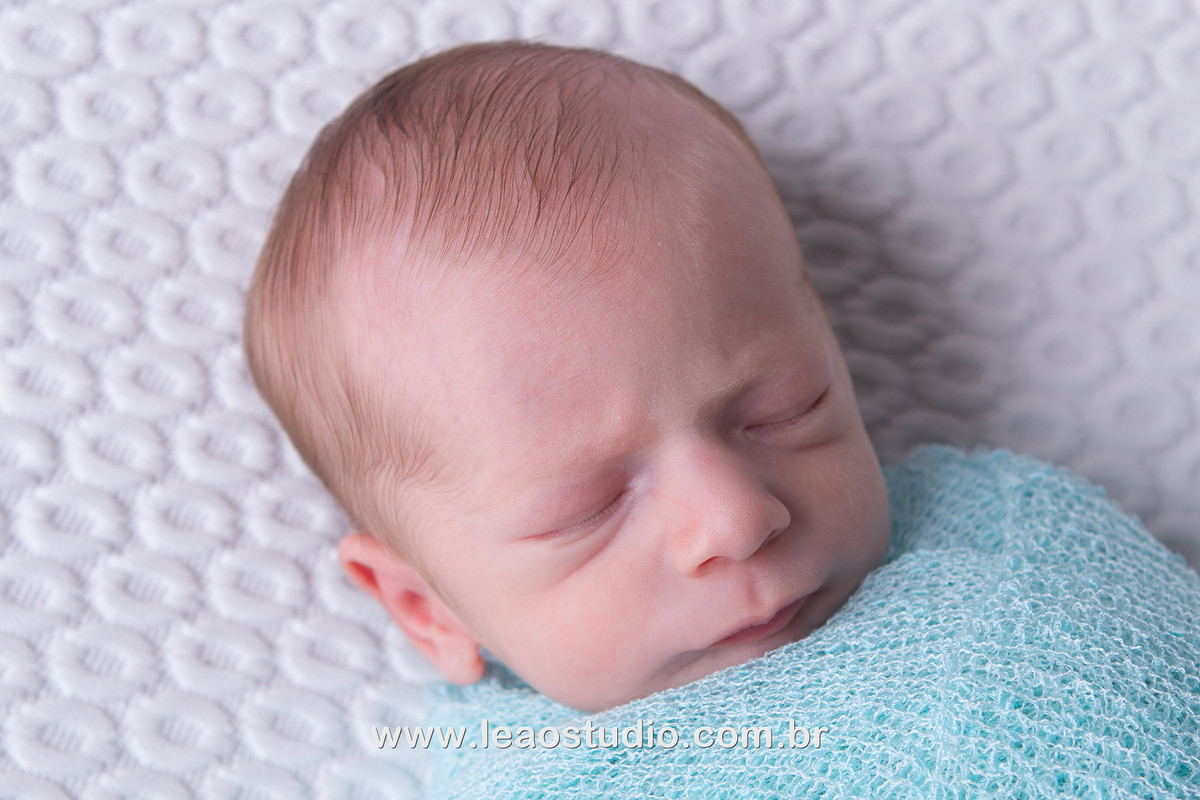 bebê dormindo, bebê recem nascido, fotografia de bebê dormindo, fotografia newborn com Yoda, ensaio fotografico newborn, newborn pics, newborn posing, sitter session, new mommy, mamae de primeira viagem, mãe coruja, gravidez, gestante, baby on the way