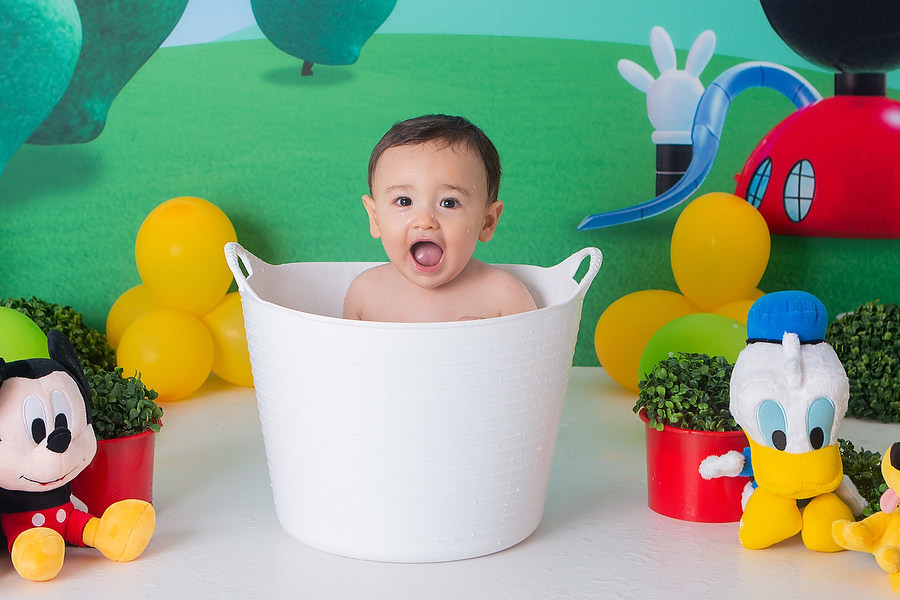 hora do banho após o ensaio smash the cake, tema a casa do mickey mous