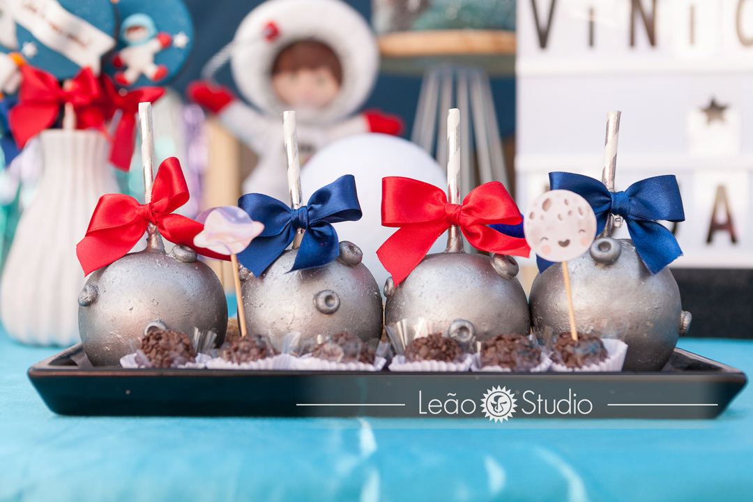 festa infantil , festa de menino, aniversário de menino, festa em buffet, aniversário infantil, festa ao ar livre, fotografia de festa infantil, fotografo de festa infantil, o maior quintal do mundo, 1 ano, 2 anos, parabéns, pequeno principe, leao studio