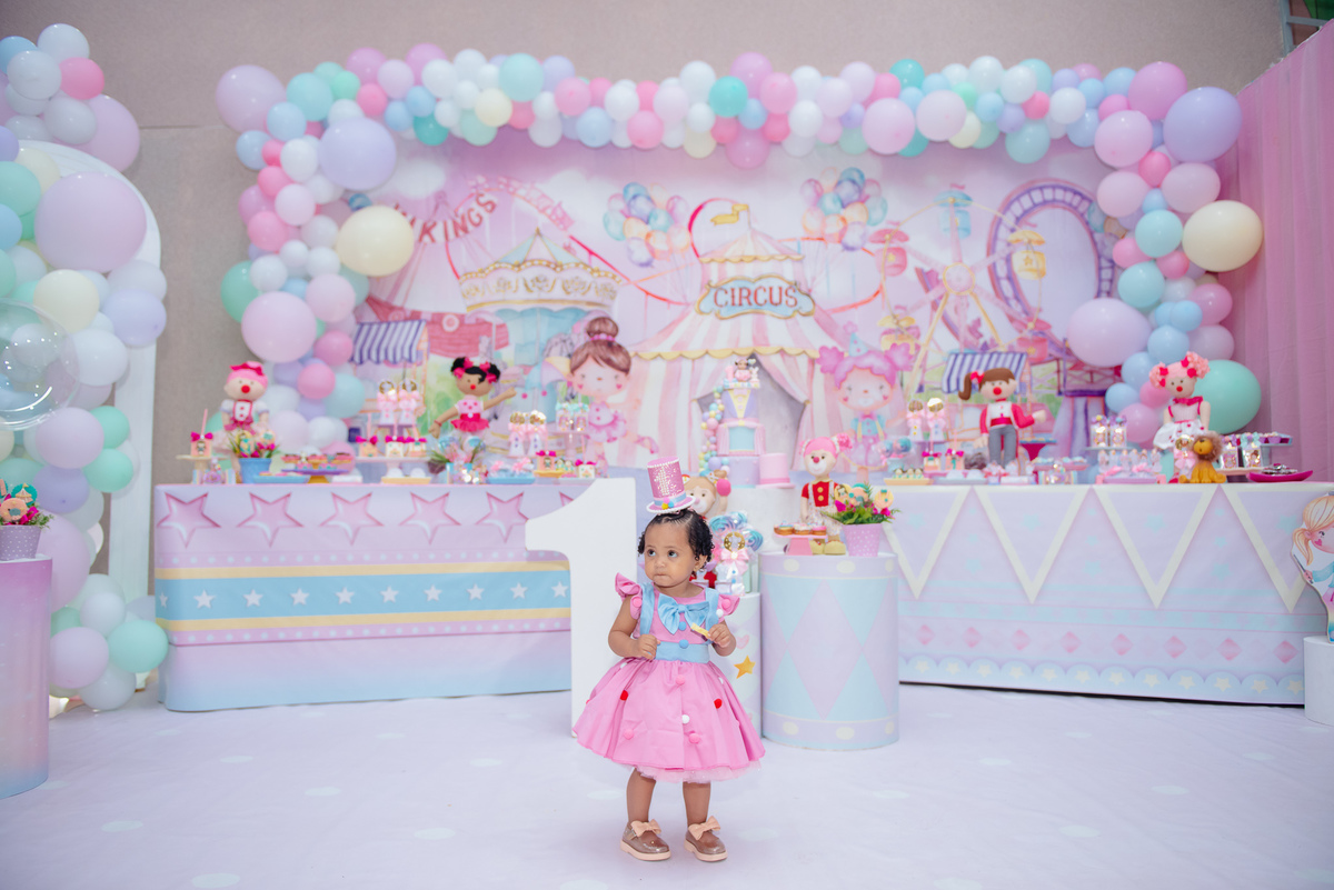 Smash the cake volta redonda barra mansa Fotografia Fotografo Festa Infantil 1 ano 1 aninho mamae papai ensaio aniversario  tictac festa salao