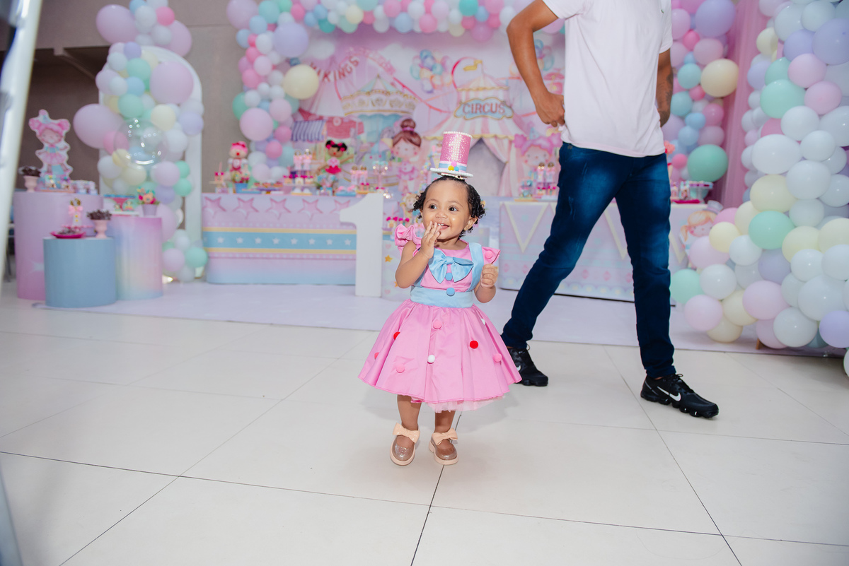 Smash the cake volta redonda barra mansa Fotografia Fotografo Festa Infantil 1 ano 1 aninho mamae papai ensaio aniversario  tictac festa salao