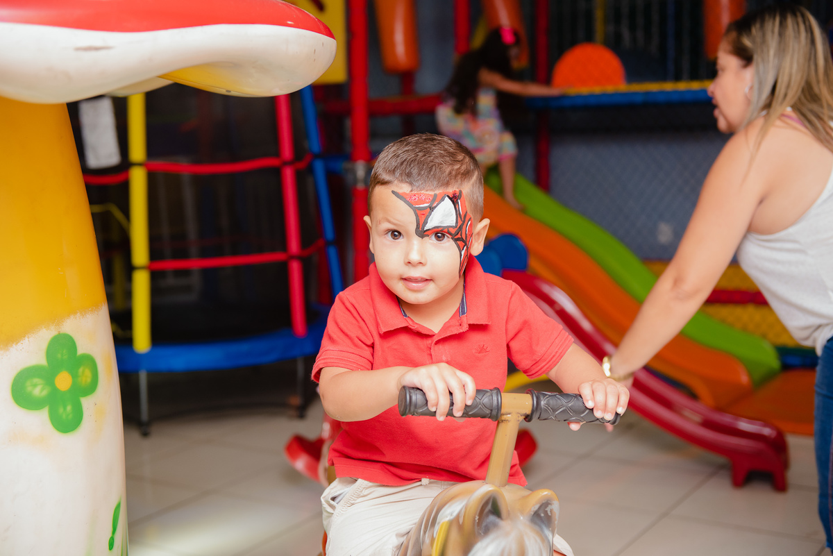 Smash the cake volta redonda barra mansa Fotografia Fotografo Festa Infantil 1 ano 1 aninho mamae papai ensaio aniversario  tictac festa salao