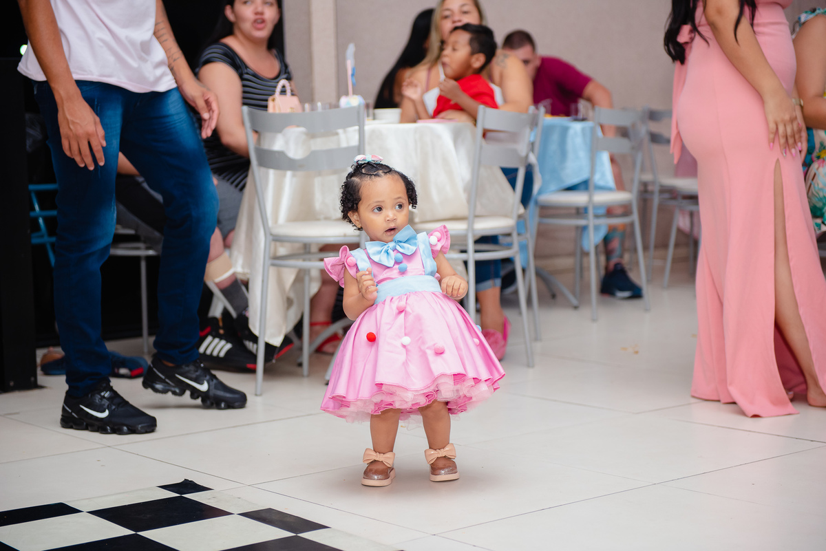 Smash the cake volta redonda barra mansa Fotografia Fotografo Festa Infantil 1 ano 1 aninho mamae papai ensaio aniversario  tictac festa salao