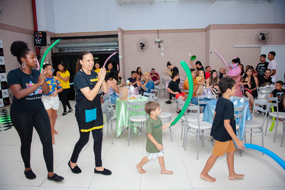 Smash the cake volta redonda barra mansa Fotografia Fotografo Festa Infantil 1 ano 1 aninho mamae papai ensaio aniversario  tictac festa salao