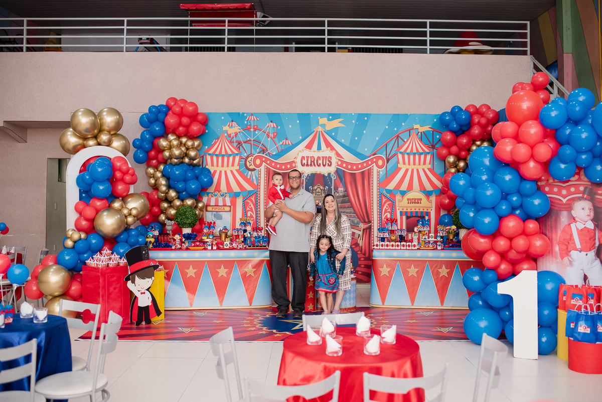 circo, palhaco, Smash the cake volta redonda barra mansa Fotografia Fotografo Festa Infantil 1 ano 1 aninho mamae papai ensaio aniversario  tictac festa salao