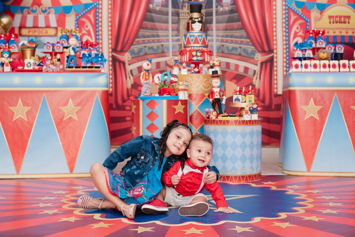 circo, palhaco, Smash the cake volta redonda barra mansa Fotografia Fotografo Festa Infantil 1 ano 1 aninho mamae papai ensaio aniversario  tictac festa salao