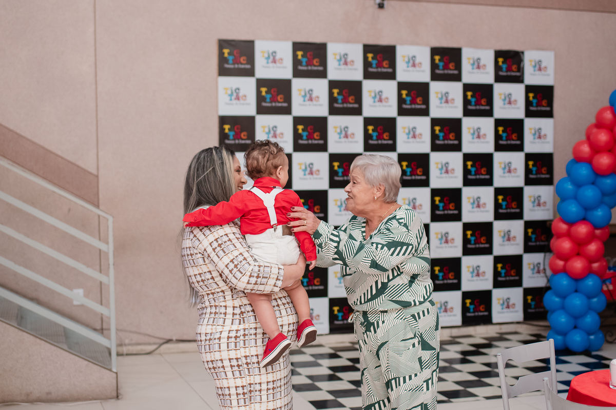 circo, palhaco, Smash the cake volta redonda barra mansa Fotografia Fotografo Festa Infantil 1 ano 1 aninho mamae papai ensaio aniversario  tictac festa salao