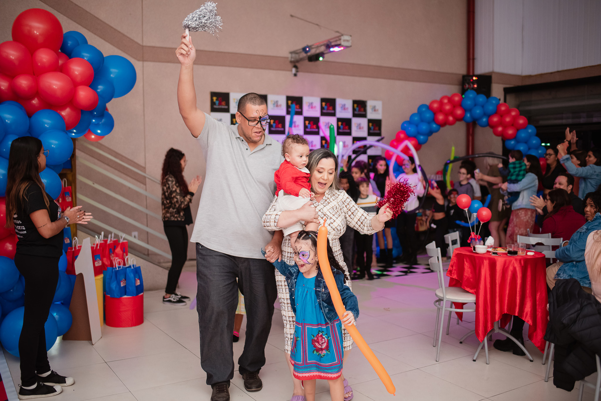 circo, palhaco, Smash the cake volta redonda barra mansa Fotografia Fotografo Festa Infantil 1 ano 1 aninho mamae papai ensaio aniversario  tictac festa salao