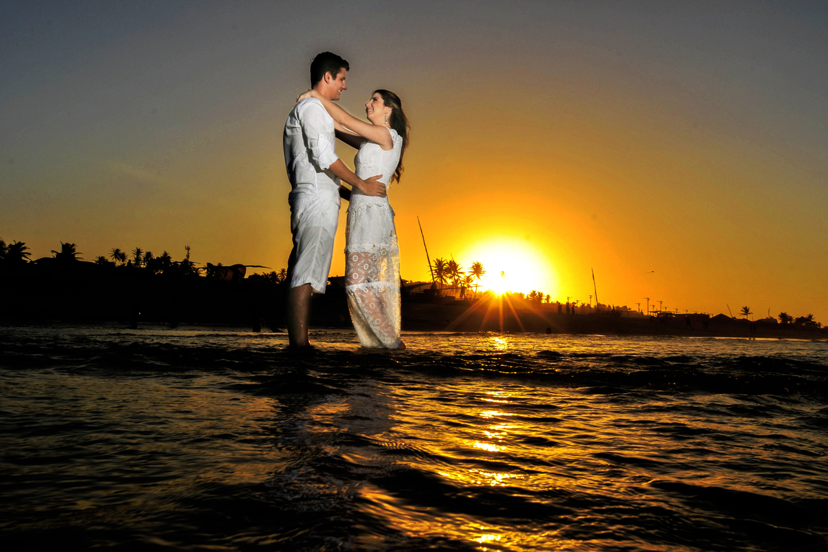 Ensaio fotografico casal no por do sol em fortaleza