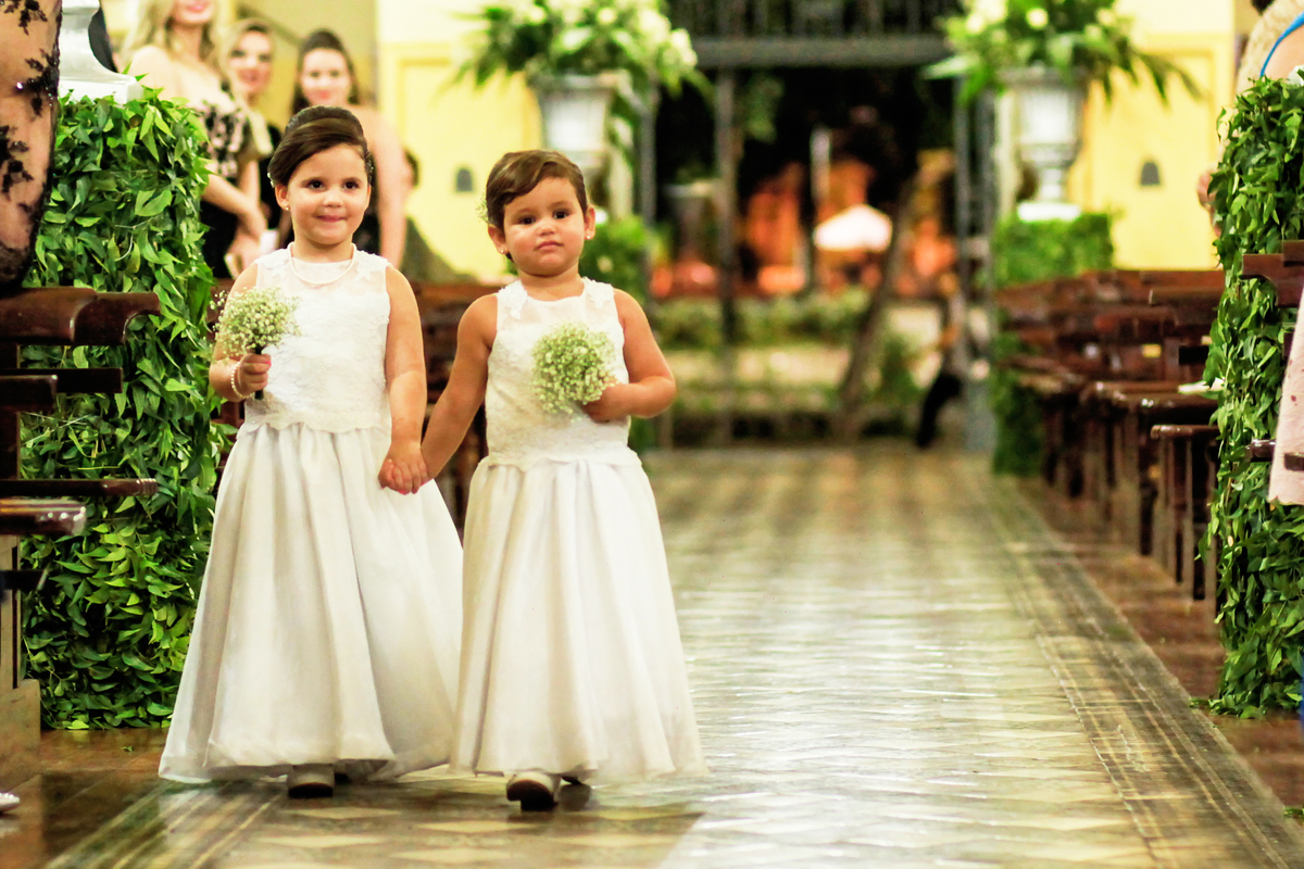 Entrada das daminhas casamento em fortaleza