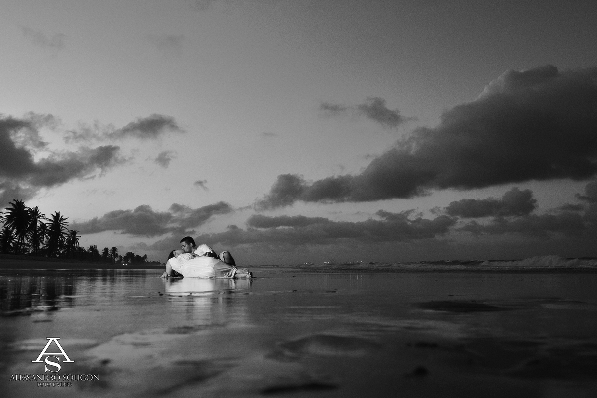 Fotografia de casamento na praia de combuco