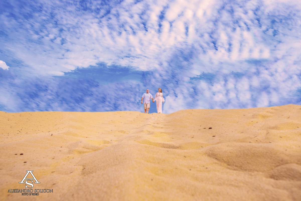 ENsaio de casal na praia do brasil