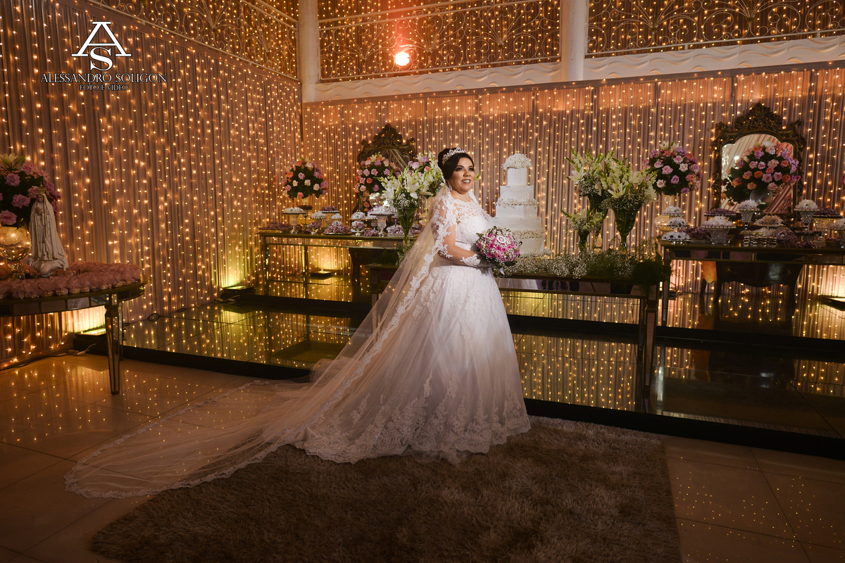 Linda noiva no Luannas buffet em Fortaleza