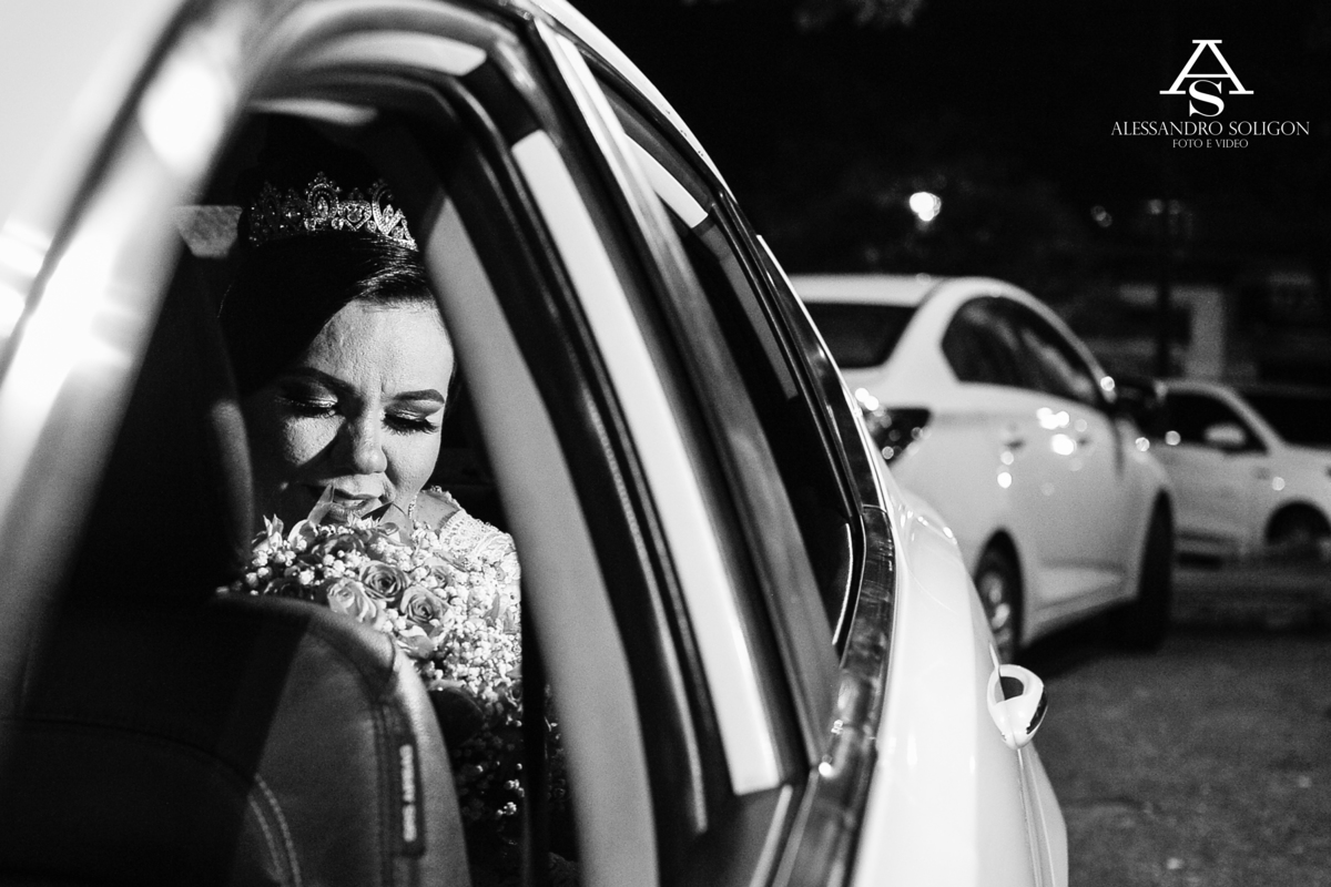 A chegada da noiva na igreja em Fortaleza