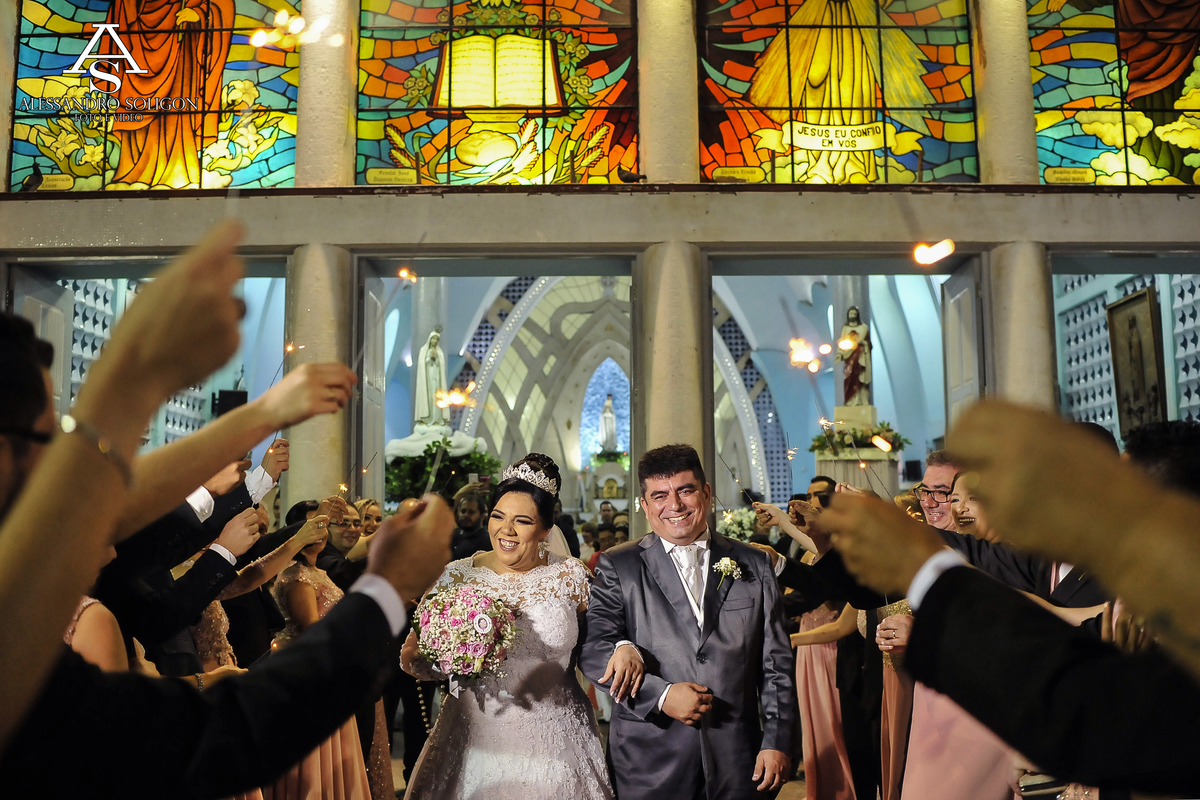 Saida dos noivos em Fortaleza