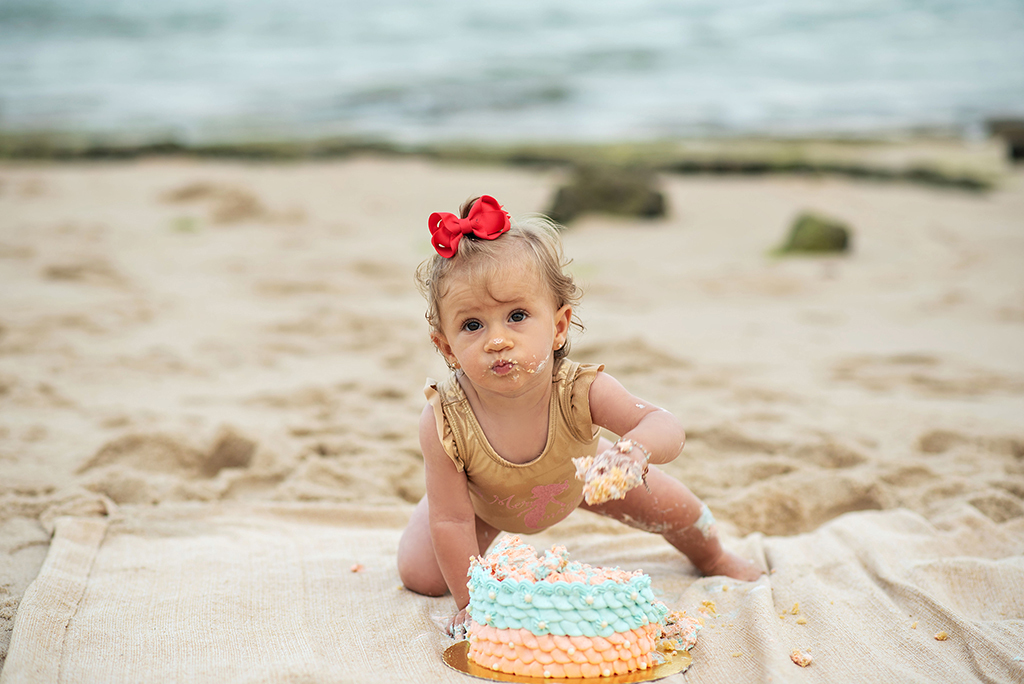 Linda Criança em praia de Maceió