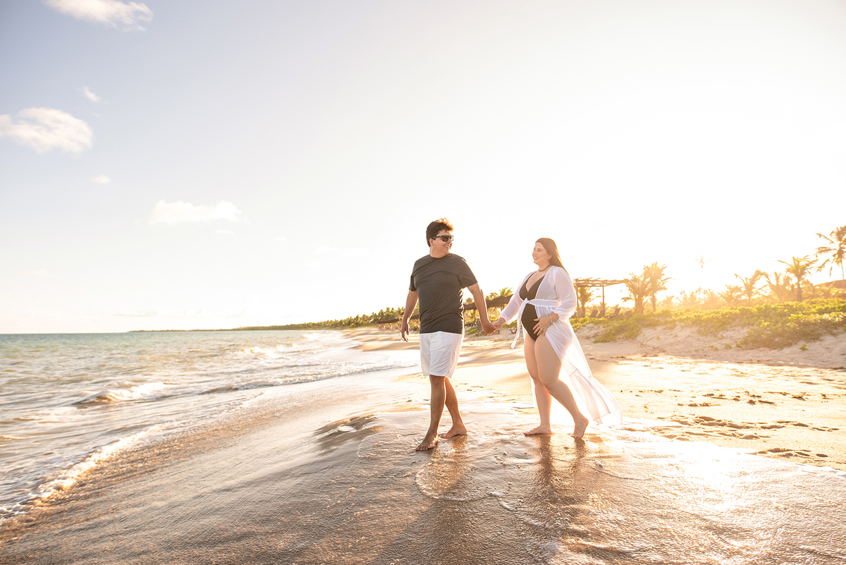 casal na praia