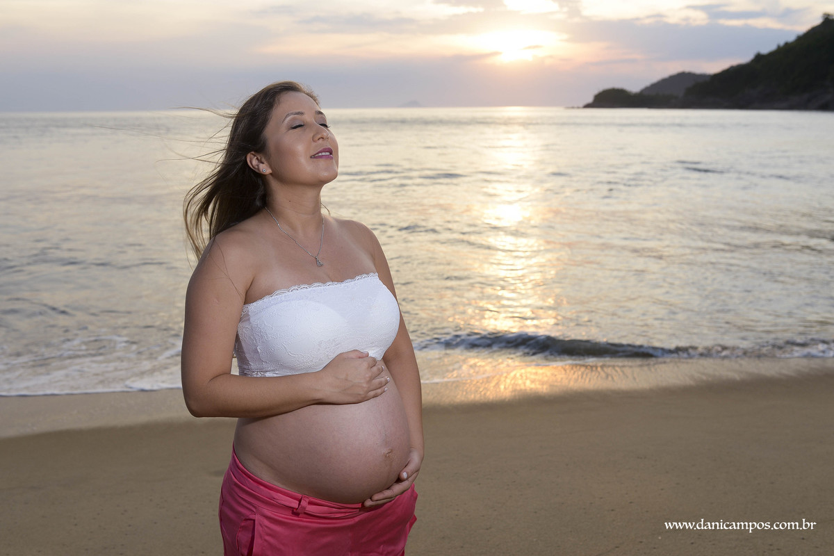 dani campos fotografia ensaio gestante na praia gravida na praia fotografos no litoral maternidade