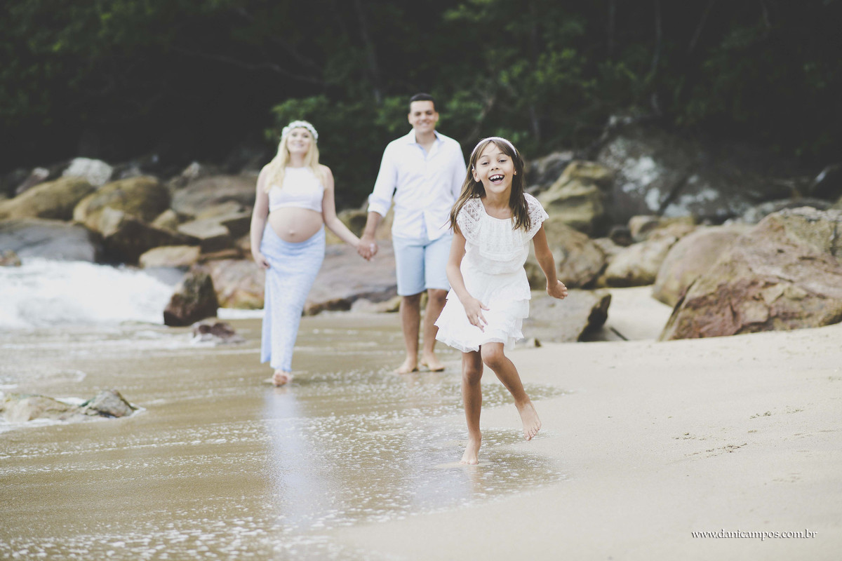 dani campos fotografia fotografia gestante maternidade gestante na praia gravida Ubatuba praia ensaio familia fotografia familia fotografos no litora