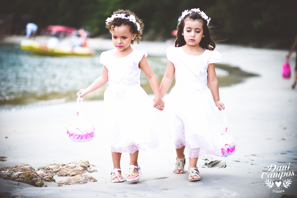 casar na praia,casar litoral, pedra da freira, casamento pé na areia, fotografo de casamento litoral ens,pre wedding, fotografo caragua,casamento caraguatatuba,sao sebastiao, ubatuba,