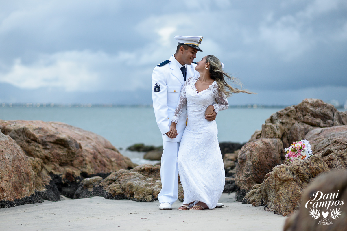 casar na praia,casar litoral, pedra da freira, casamento pé na areia, fotografo de casamento litoral ens,pre wedding, fotografo caragua,casamento caraguatatuba,sao sebastiao, ubatuba,