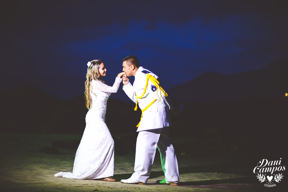 casar na praia,casar litoral, pedra da freira, casamento pé na areia, fotografo de casamento litoral ens,pre wedding, fotografo caragua,casamento caraguatatuba,sao sebastiao, ubatuba,