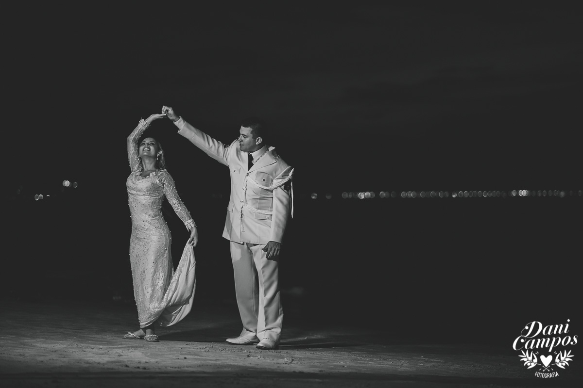 casar na praia,casar litoral, pedra da freira, casamento pé na areia, fotografo de casamento litoral ens,pre wedding, fotografo caragua,casamento caraguatatuba,sao sebastiao, ubatuba,
