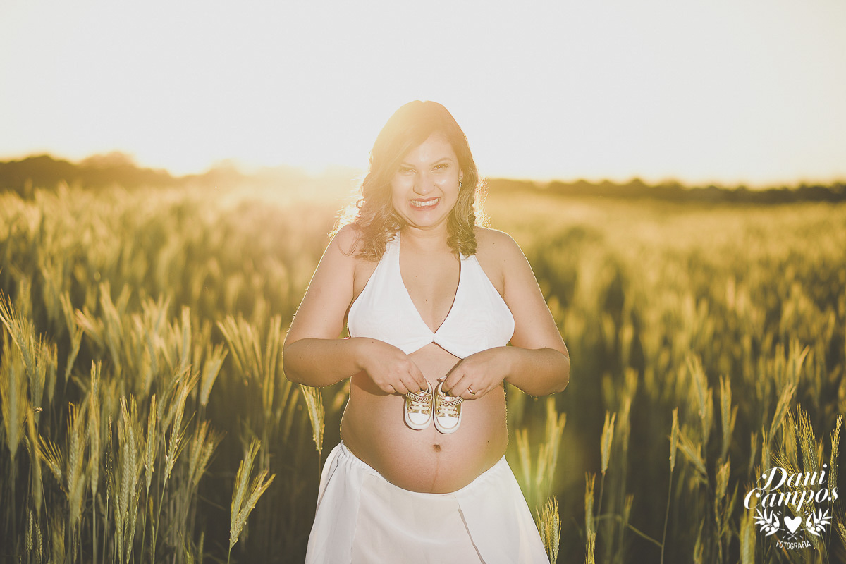fotografia gestante maternidade Holambra campo de girassois dani campos fotografia ensaio fotografico campo de trigo gravida mae de menina