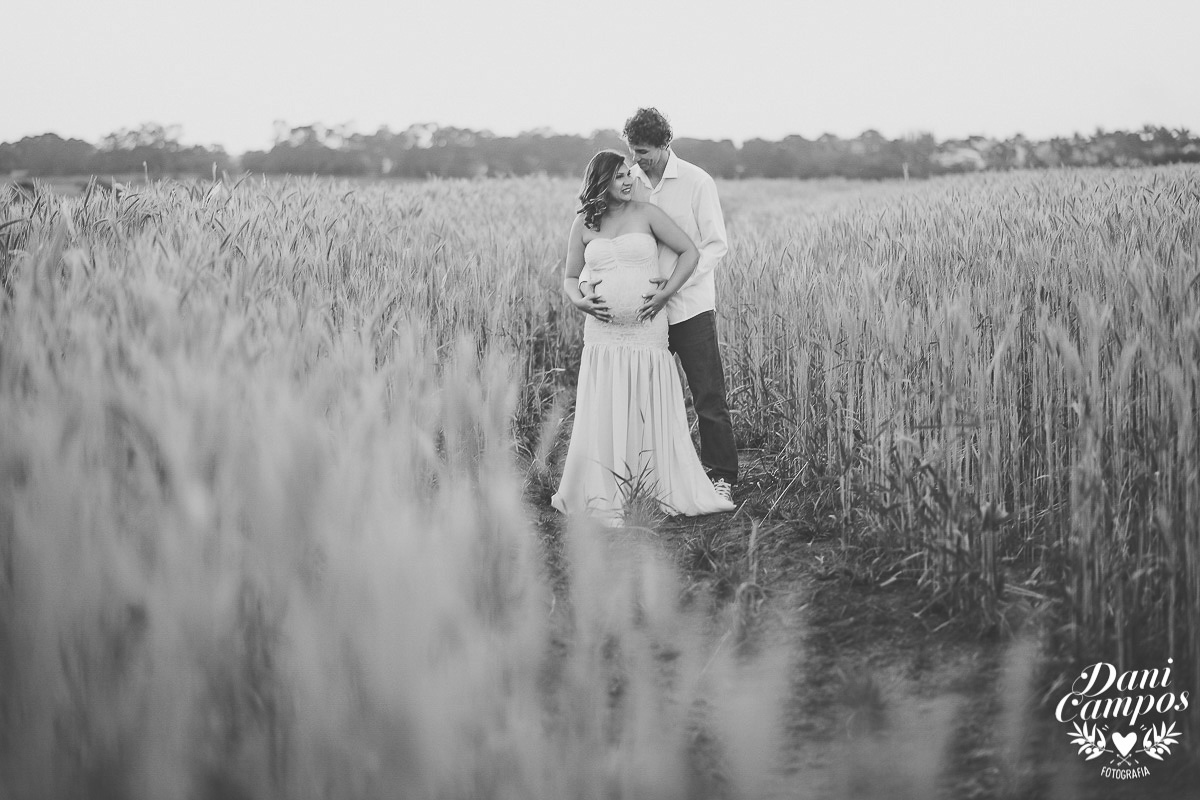 fotografia gestante maternidade Holambra campo de girassois dani campos fotografia ensaio fotografico campo de trigo gravida mae de menina