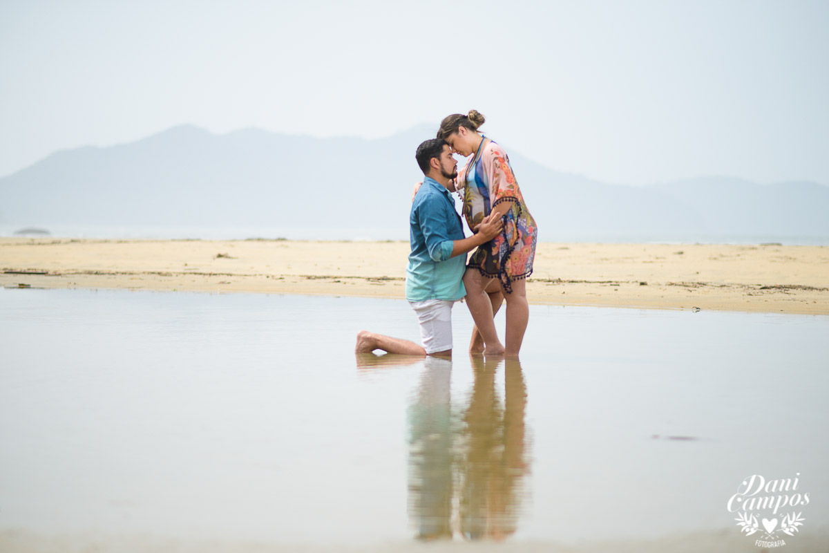 fotografia gestante ensaio fotografico gestante ensaio na praia ensaio no estudio maternidade dani campos fotografia fotografos no litoral ubatuba