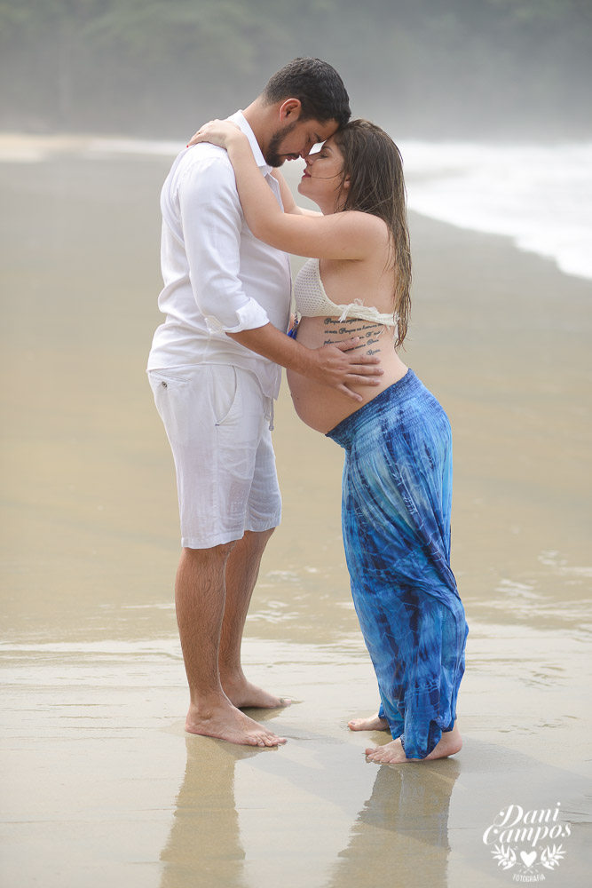 fotografia gestante ensaio fotografico gestante ensaio na praia ensaio no estudio maternidade dani campos fotografia fotografos no litoral ubatuba