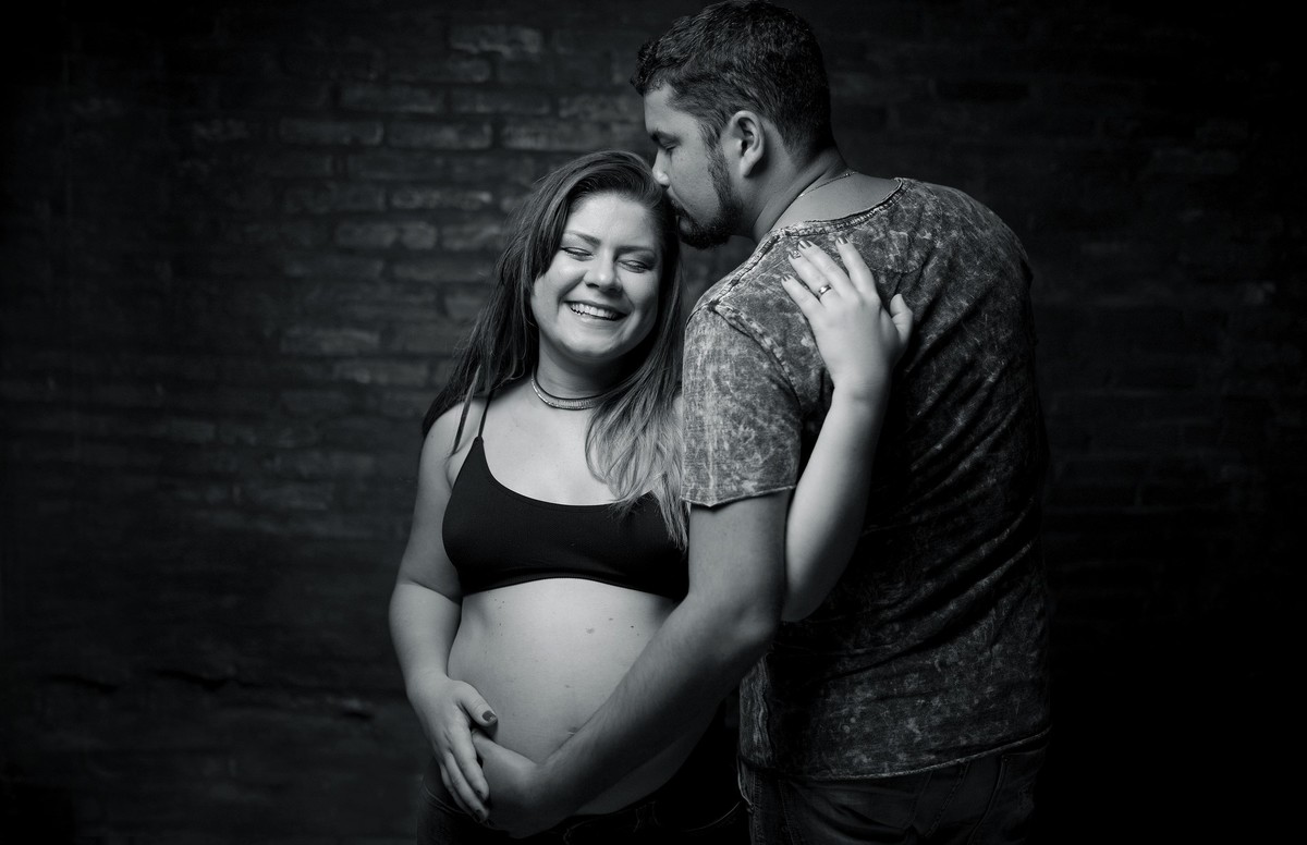 fotografia gestante ensaio fotografico gestante ensaio na praia ensaio no estudio maternidade dani campos fotografia fotografos no litoral ubatuba