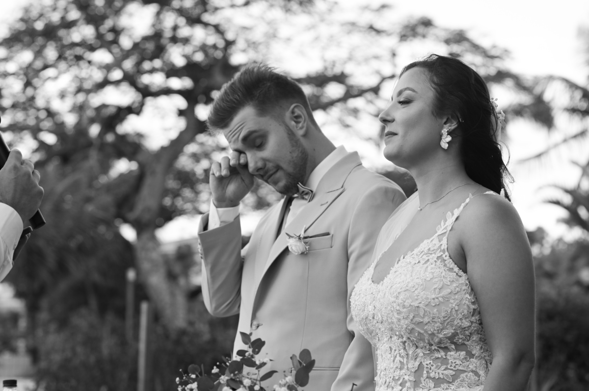 oto de casamento noiva noivo fotografo no litoral dani campos fotografia e video casar na ilha 
